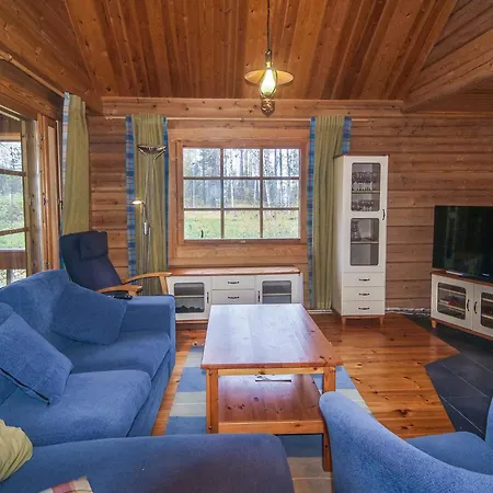 Holiday home Niinimoekki By Interhome Pertunmaa